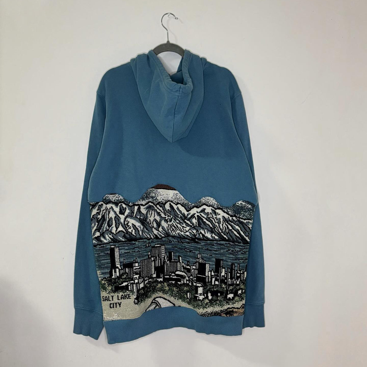 Heritage Mountain-Life Tapestry Top